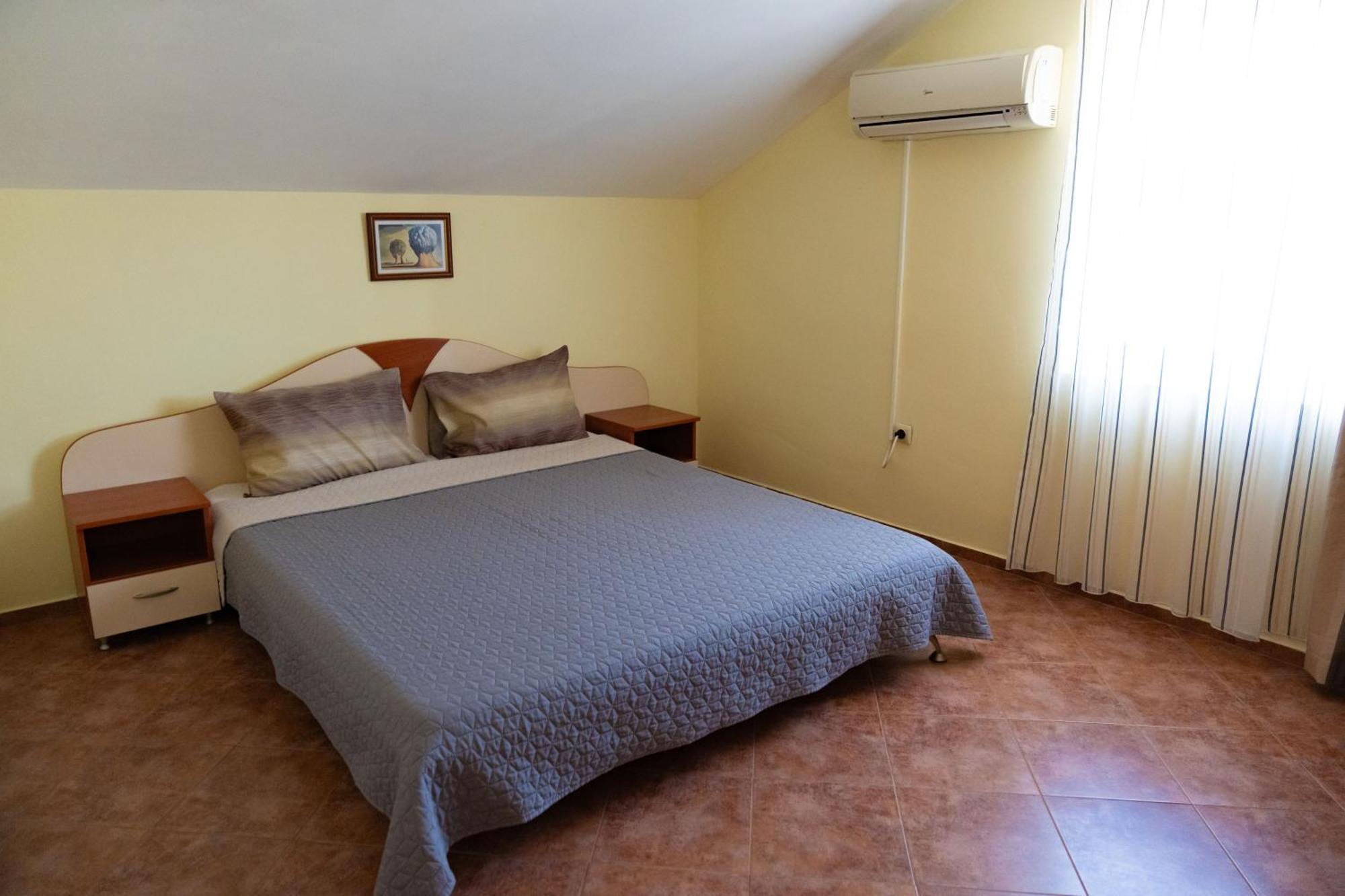Zlatna Ribka Hotel Chernomorets Eksteriør billede