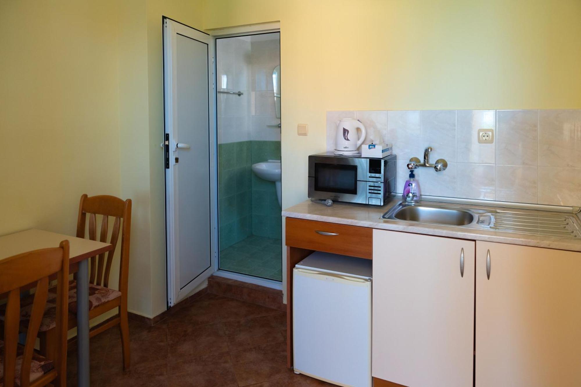 Zlatna Ribka Hotel Chernomorets Eksteriør billede
