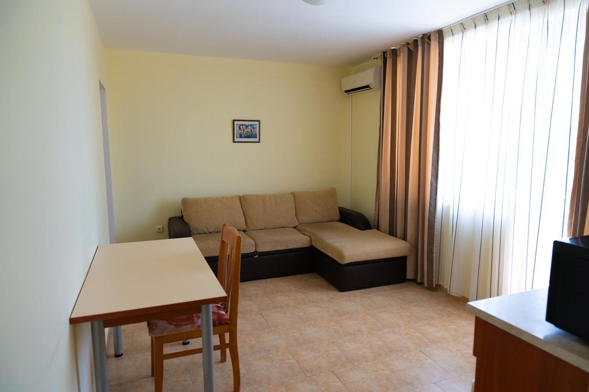Zlatna Ribka Hotel Chernomorets Eksteriør billede